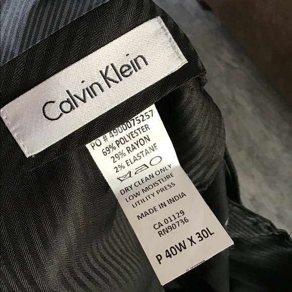 NWT Calvin Klein Men’s Dress Pants 40 x 30 Black - Picture 3 of 5